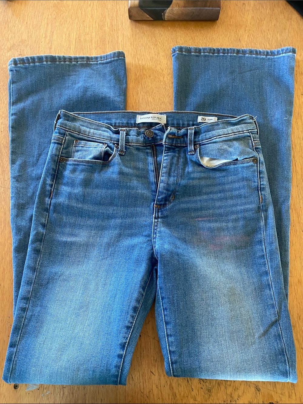 Banana Republic Straight Leg Jeans in Blue Wash